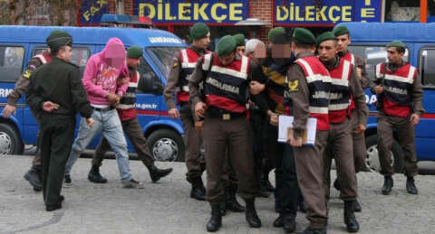 Evden kaçtı başına neler geldi