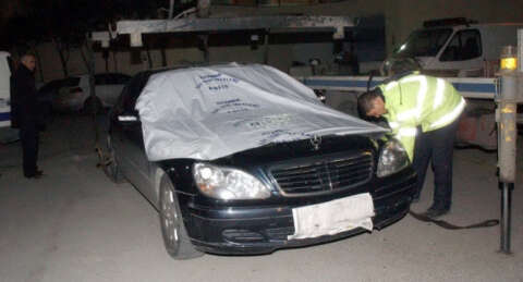 Tatlıses'in aracına 4 mermi isabet etti