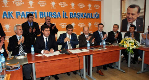 Zeki Eker'in hedefi yüzde 50 oy