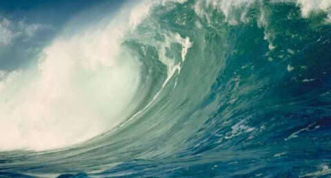 Tsunamiden kaçmak için 15 dakikamız var!