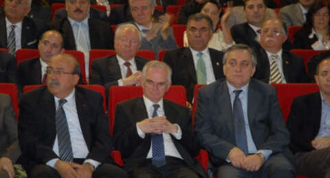 CHP'de milletvekillerine büyük tırpan