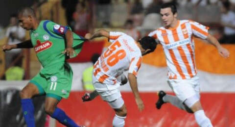 Futbolcuya hovarda SGK'ya cimriler