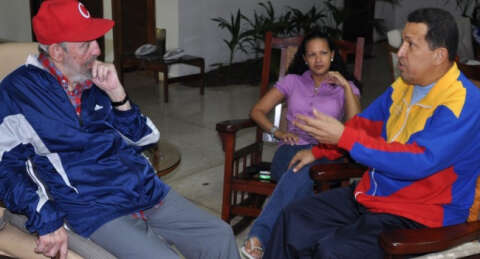 Chavez Küba'da ameliyat oldu