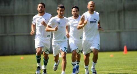 Bursaspor'da tempo artıyor