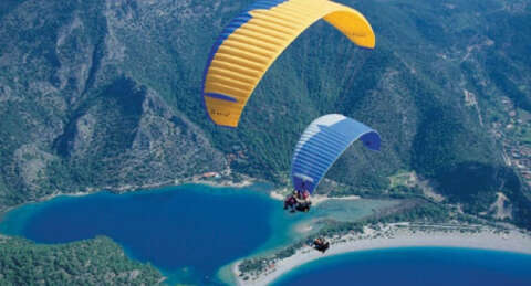 Yamaç paraşütü tutkunları Bursa'da buluşuyor