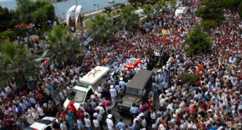 Türkiye şehitlerini uğurladı