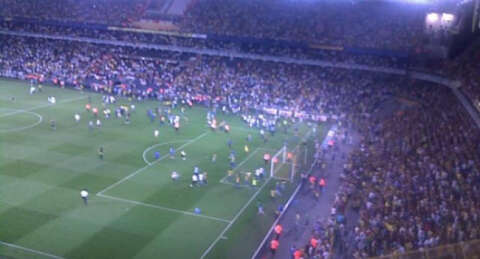 Fenerbahçe'ye 2 maç seyirsiz oynama cezası