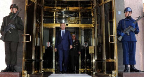 YAŞ sonrası toplantı üstüne toplantı