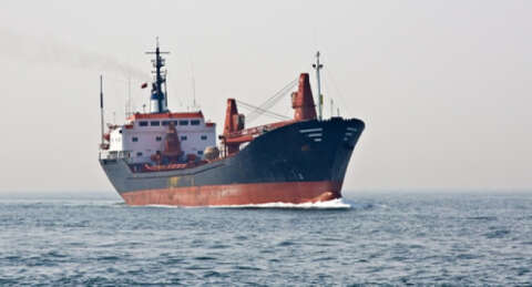 Marmara Denizi'nde iki gemi çarpıştı