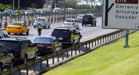 Erdoğan'ın konvoyunu durdurtan telefon