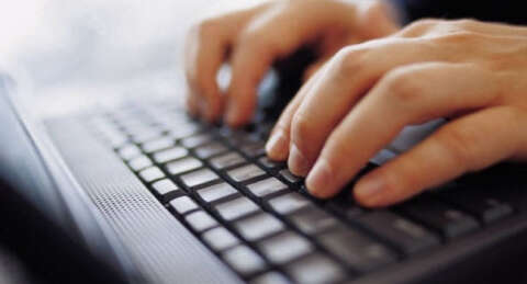 F Klavye'ye geçene 50 TL Ödül