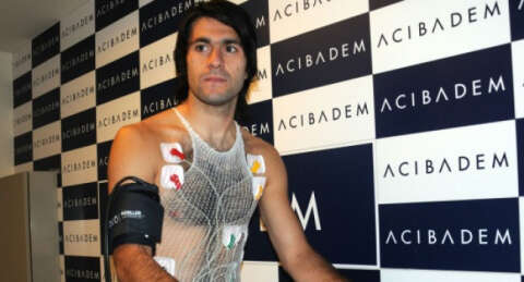 Adem Koçak imzaya kaldı