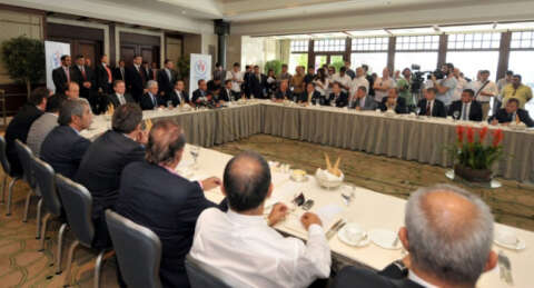 Futbolun zirvesi İstanbul'da toplandı