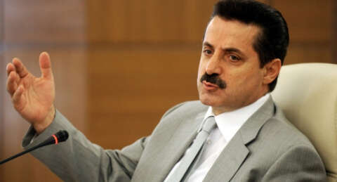 Emekliye eşit maaş için düğmeye basıldı!