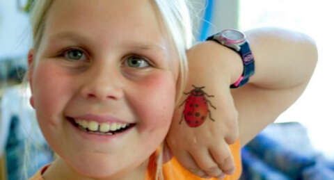 Geçici dövme hasar bırakabilir