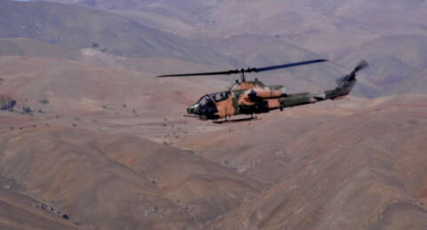 Hakkari'de 8 yerde çatışma: 24 şehit