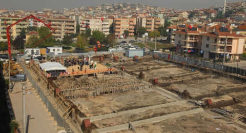 Akpınar'a göz kamaştıran pazar alanı