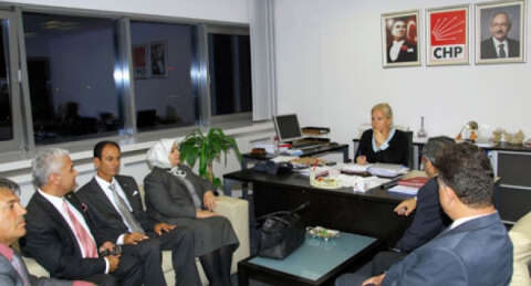 CHP'den şikayet, görüş ve öneri hattı