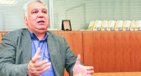 Çiller'in eski danışmanı: Külahıma anlatsınlar