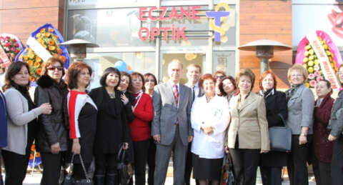 Toker'in yeni eczanesi Evke Plaza'da