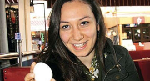 Egemen Bağış'a yumurta atan öğrenciye 5 yıl