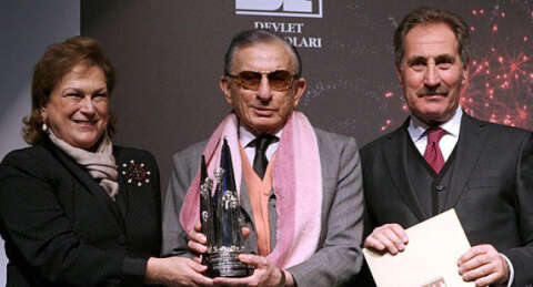 Onur ödülü Haldun Dormen'e