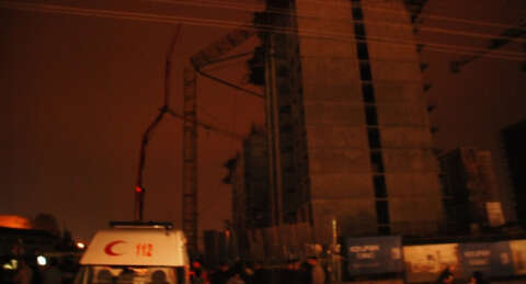 Korupark 2. Kısım inşaatında vinç koptu: 1 ölü 4 yaralı