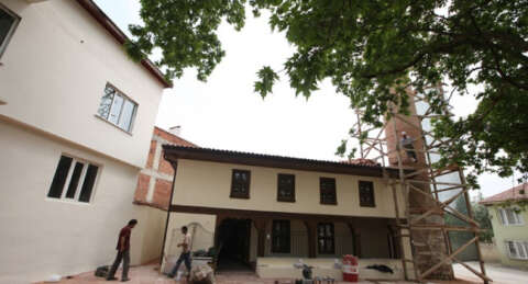 Yaylacık Camii'nde son rötuşlar yapılıyor