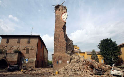 İtalya'da güne depremle başladı