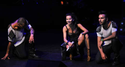 Festival'in finalini Romanyalı şarkıcı İnna yaptı