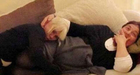 Sezen Aksu, Meral Okay'la son fotoğrafını paylaştı