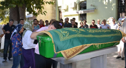 Yarbay Dönmez'in oğlu Bandırma'da toprağa verildi