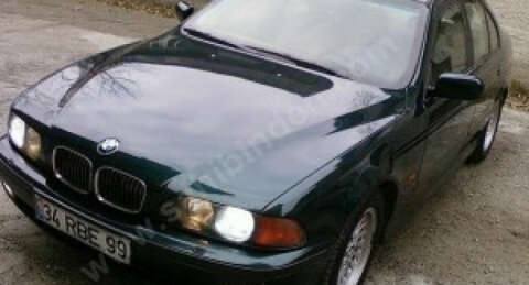 Ecevit'in makam arabası satılık