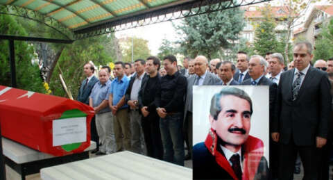 Eski Savcı Nural Uçurum toprağa verildi