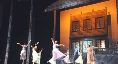 Zeyniler köyünü gururlandıran bale