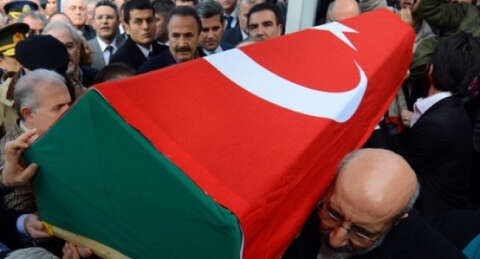 Toktamış Ateş son yolculuğuna uğurlandı