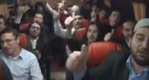 Çav Bella 'Mücahid' marşı oldu