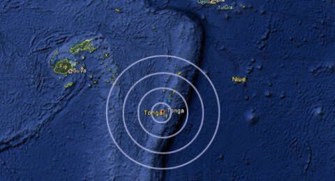 Tonga'da 7,4 büyüklüğünde deprem