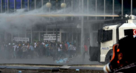 Ankara'da gösterilere polis müdahalesi