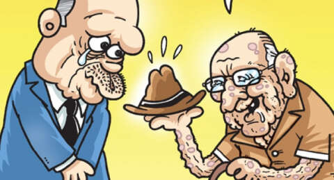 'Kenan Evren kavuğu Başbakan'a devretti'