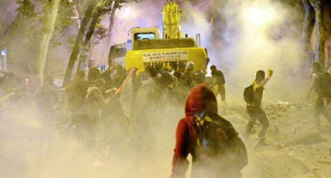 Polis Çarşı'ya 'TOMA'yı da sordu: Ne istediniz?