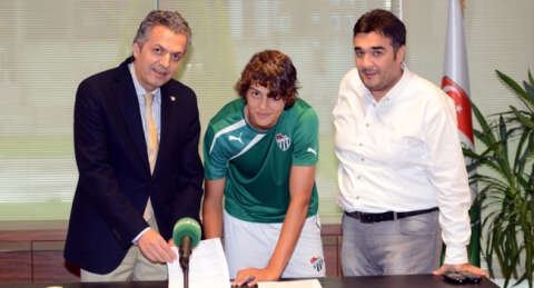 Enes Ünal beklenen imzayı attı!