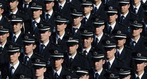 Polis olmak için 65 bin kişi başvurdu
