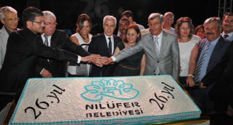 Nilüfer Belediyesi 26 yaşını çalışanlarıyla kutladı