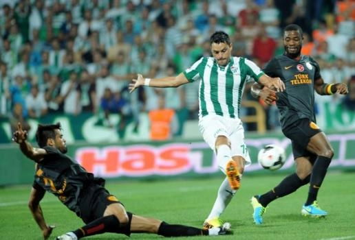 Bursaspor-Galatasaray maçından kareler
