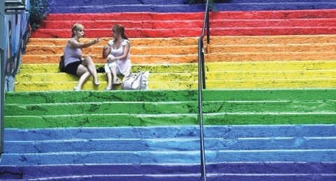 'Merdiven boyanacaksa onu da biz yaparız!'