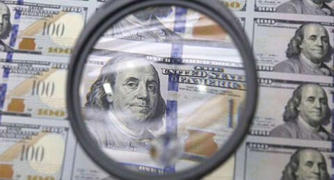 Yeni 100 dolar piyasada