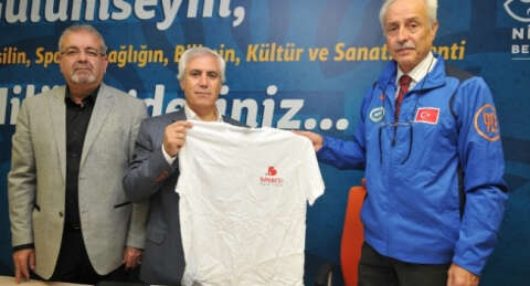 67 yaşında dünya şampiyonluğuna koşacak