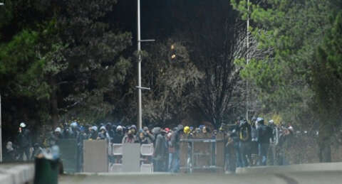 ODTÜ'de sabaha kadar çatışma