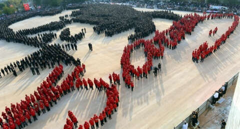 Bursa Nilüfer'de 'rekor' Cumhuriyet kutlaması